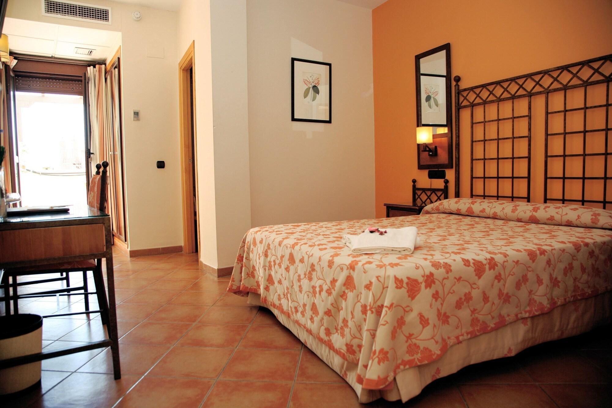 Hotel Ele Santabarbara Castilleja de la Cuesta Zewnętrze zdjęcie