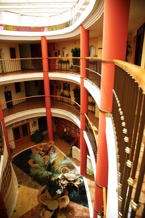 Hotel Ele Santabarbara Castilleja de la Cuesta Zewnętrze zdjęcie